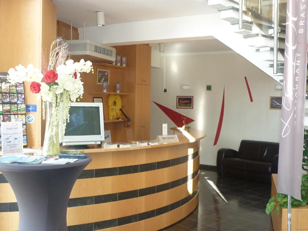 Hotel Les 100 Ciels Saint-Hubert Luaran gambar