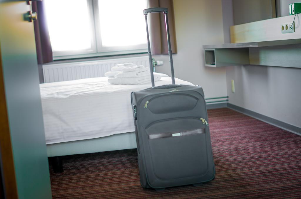 Hotel Les 100 Ciels Saint-Hubert Luaran gambar