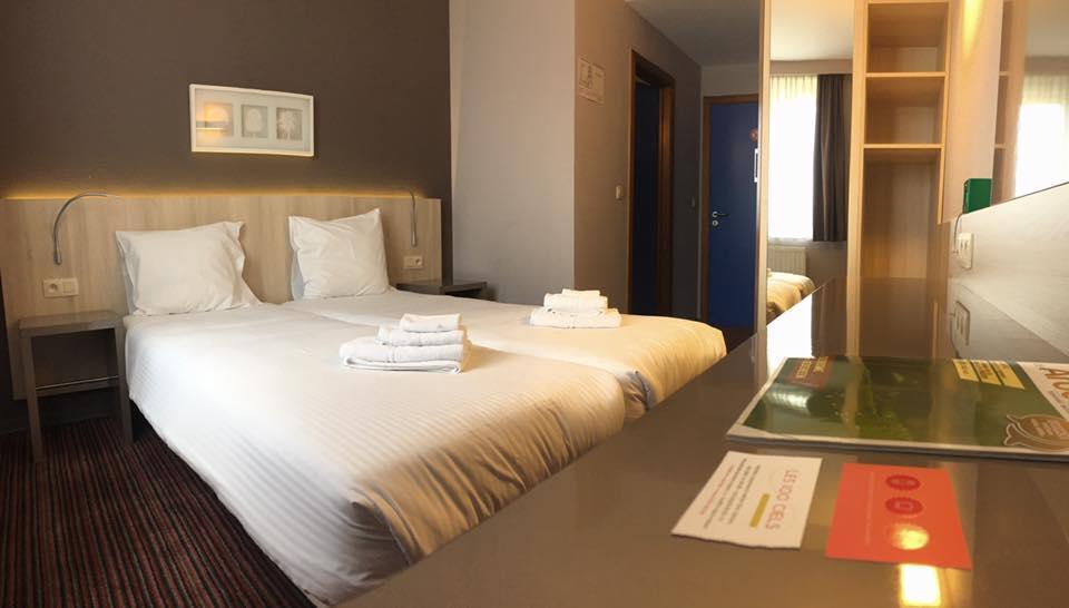 Hotel Les 100 Ciels Saint-Hubert Luaran gambar